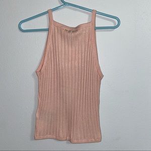 Ribbed pattern tank top
